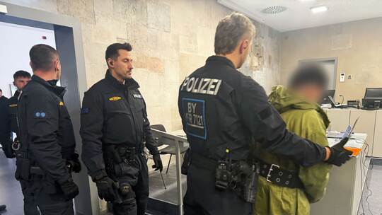 Prozessauftakt nach versuchtem Auftragsmord