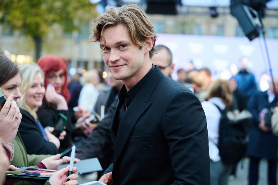 Damian Hardung Damian Hardung