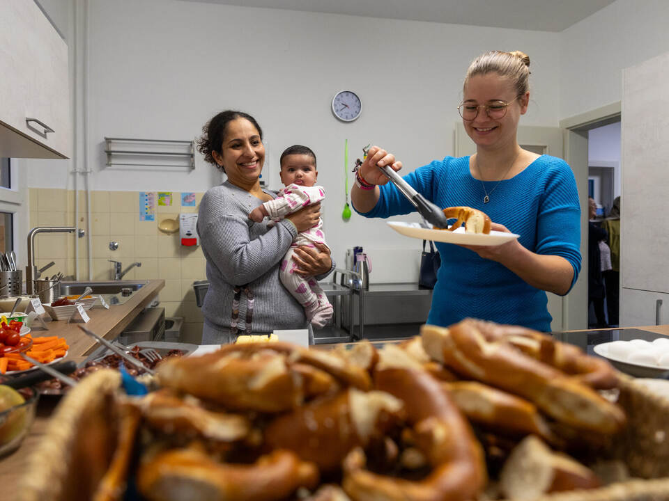 Frühstück Lukaszentrum Menschen in Not