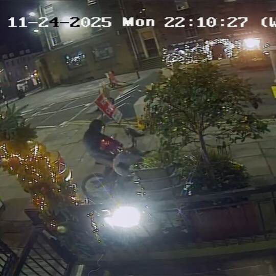 Gestohlene Nussknacker-Figur in Edinburgh