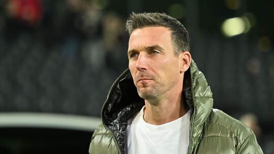 Hannover 96 - Karlsruher SC Hannover 96 - Karlsruher SC