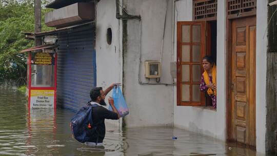 Überschwemmungen in Sri Lanka Überschwemmungen in Sri Lanka