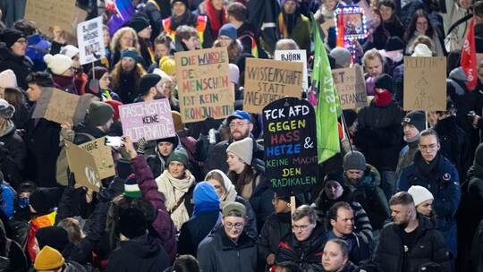 Neugründung AfD-Jugendorganisation – Proteste