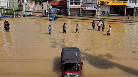 Überschwemmungen in Sri Lanka