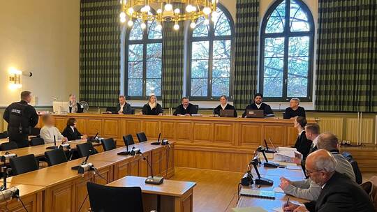 Prozess nach Tod in "Liebeszelle"