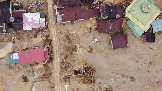 Überschwemmungen in Indonesien