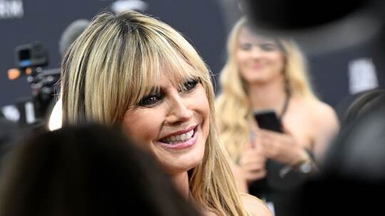 Heidi Klum moderiert WM-Auslosung