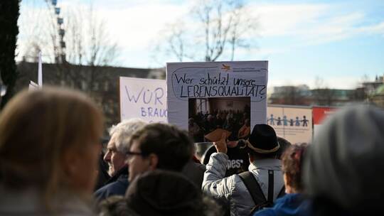 Protest zu Teilhabe- und Pflegequalitätsgesetz
