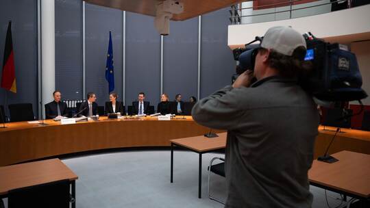 Sitzung des Wahlprüfungsausschusses des Bundestages