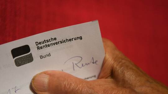 Streit ums Rentenalter Streit ums Rentenalter