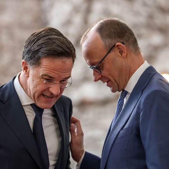 Kanzler Merz trifft Nato-Generalsekretär Rutte