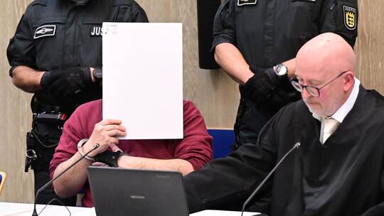 Auftakt im Mordprozess nach Todesfahrt von Mannheim Auftakt im Mordprozess nach Todesfahrt von Mannheim