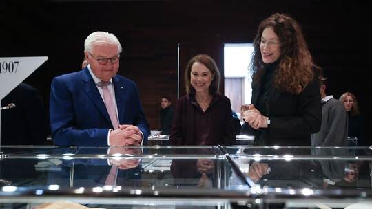 Bundespräsident Steinmeier besucht Rilke-Ausstellung