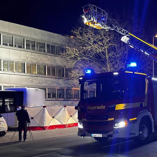 Bus überfährt 14-jährigen Radfahrer - tot
