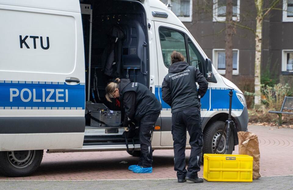 Tatverdächtiger nach Angriff auf Mutter und Kinder gefasst Tatverdächtiger nach Angriff auf Mutter und Kinder gefasst