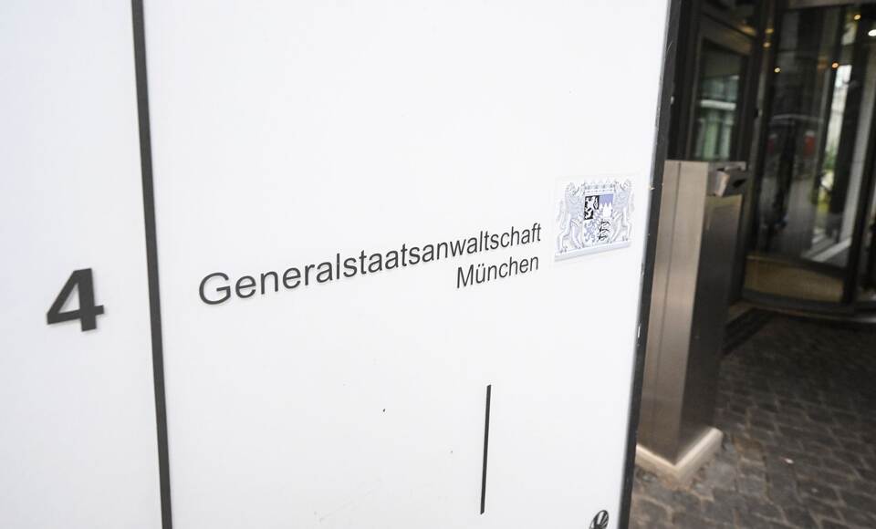 Anschlagsziel Weihnachtsmarkt? Terrorermittlungen in Bayern Anschlagsziel Weihnachtsmarkt? Terrorermittlungen in Bayern