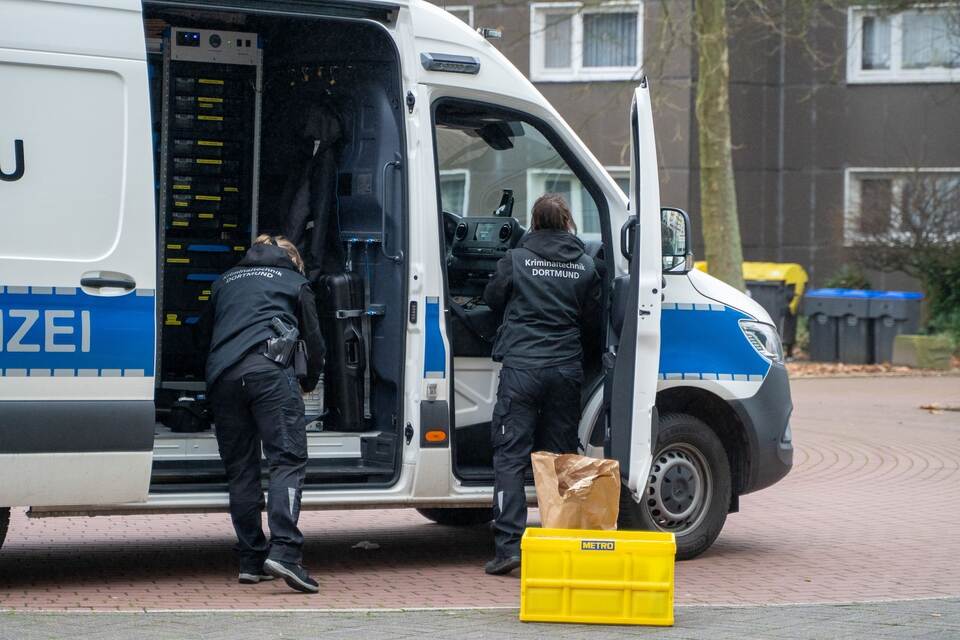 Messerangriff auf Mutter und Kinder