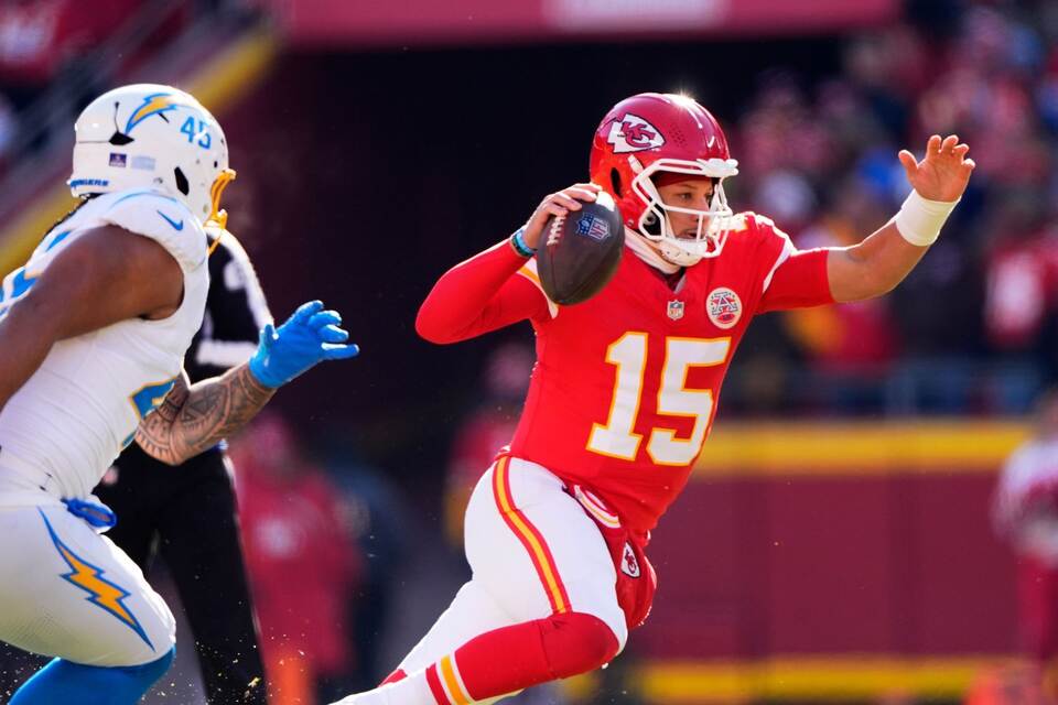 Kansas City Chiefs - Los Angeles Chargers Kansas City Chiefs - Los Angeles Chargers