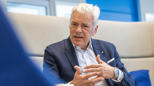 Schaut kritisch auf die städtebauliche Entwicklung: Architekt Peter W. Schmidt. Aus seiner Sicht sollte das alte Technische Rath Peter W Schmidt Architekt