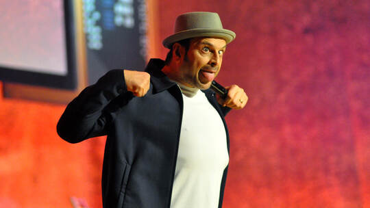 Mimik und Gestik sind legendär: „Lost“ heißt das Programm, mit dem Kaya Yanar derzeit durch Deutschland tingelt. Es soll seine l