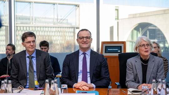 Enquete-Kommission zur Aufarbeitung der Corona-Pandemie Enquete-Kommission zur Aufarbeitung der Corona-Pandemie