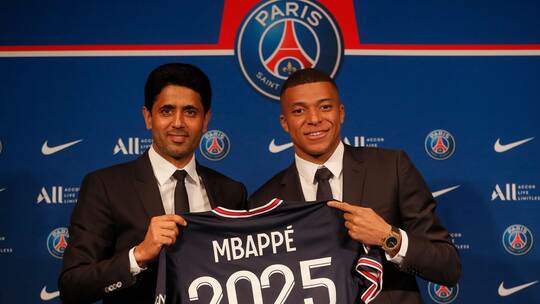Mbappé gewinnt Gehaltsstreit – PSG muss 61 Millionen zahlen Mbappé gewinnt Gehaltsstreit – PSG muss 61 Millionen zahlen