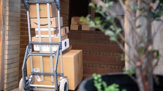 Paketzusteller Paketzusteller