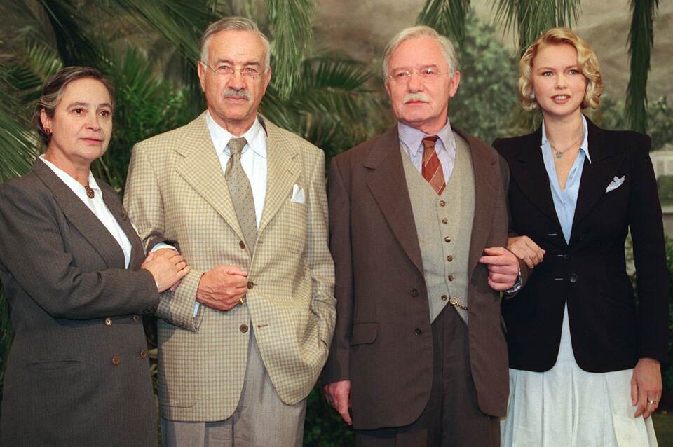 Armin Mueller-Stahl Armin Mueller-Stahl