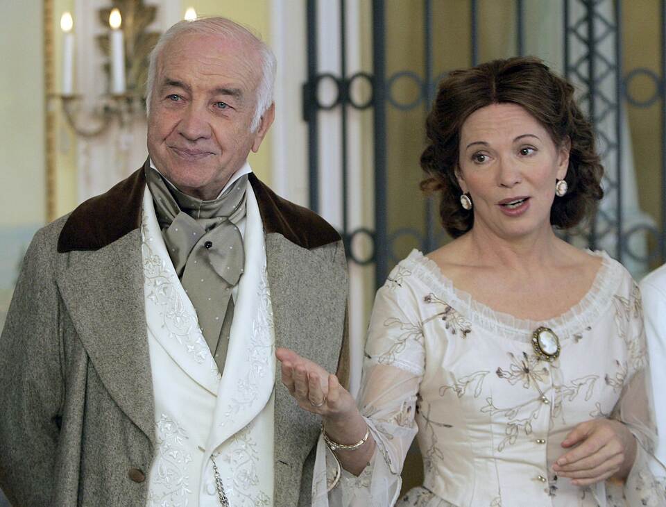 Armin Mueller-Stahl Armin Mueller-Stahl