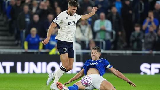 Niclas Füllkrug Niclas Füllkrug