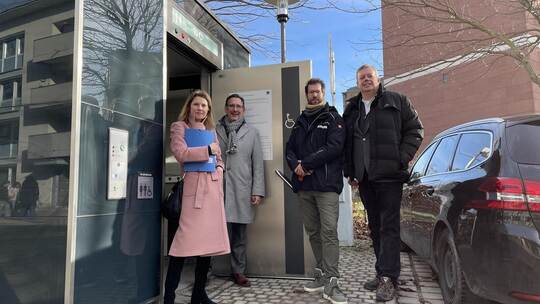 Bewirtschaftet wird die neue öffentliche WC-Anlage in der Melanchthonstraße von der Firma Ströer, gekauft hat sie die WSP. Über