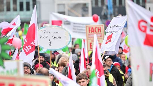 Warnstreik im öffentlichen Dienst in Berlin Warnstreik im öffentlichen Dienst in Berlin
