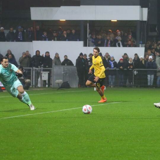 Holstein Kiel - Dynamo Dresden