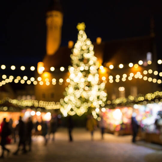 christmas market at tallinn old town hall square