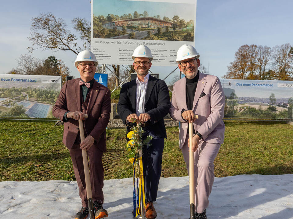Spatenstich Wartbergbad