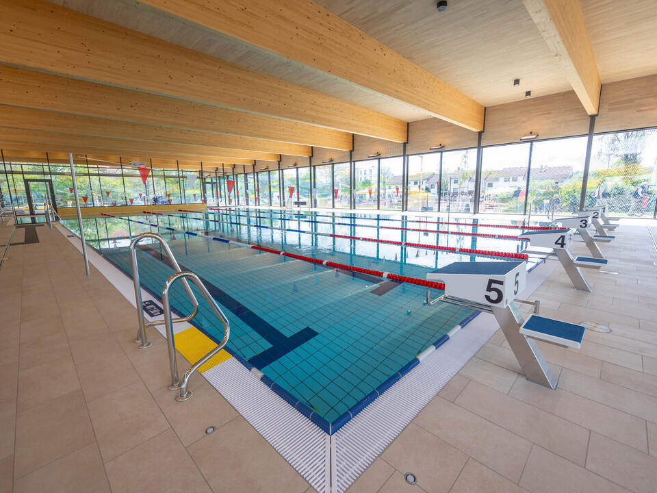 Eröffnung Hallenbad Huchenfeld