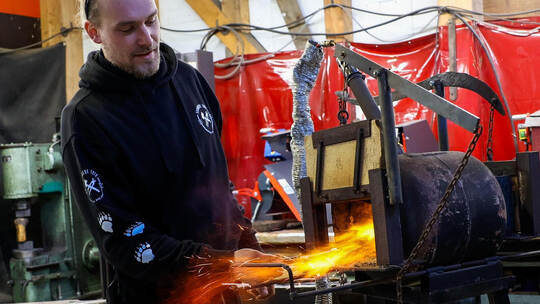 Reportage Schmiede TATA