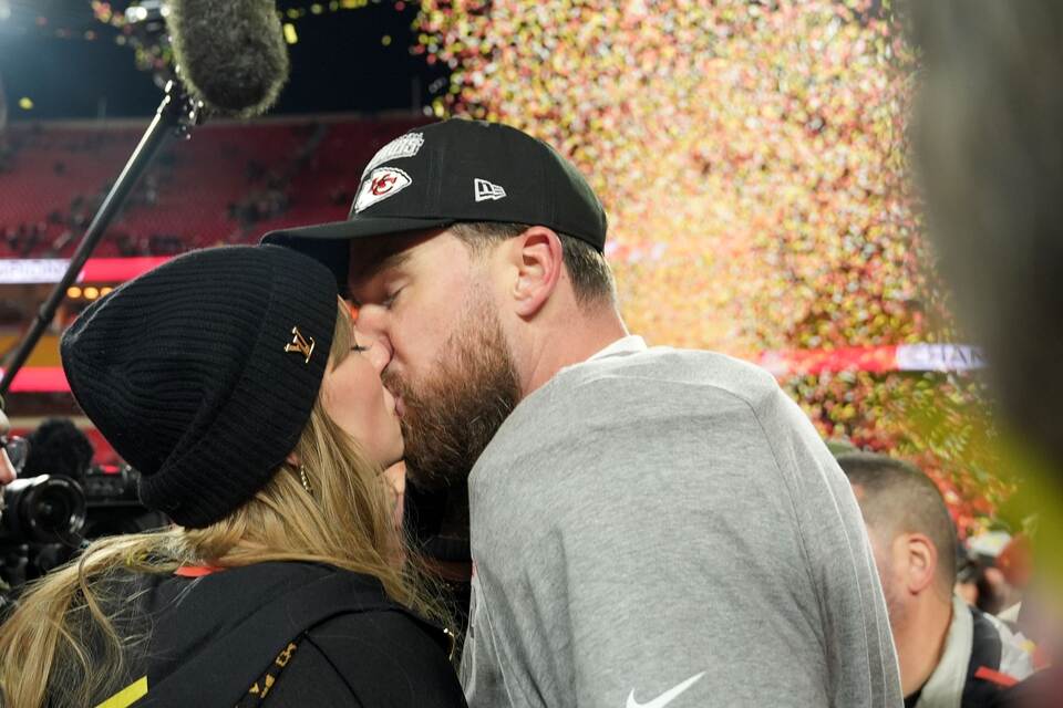 Taylor Swift und Travis Kelce Taylor Swift und Travis Kelce