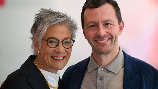 Karin Schmidt-Friderichs und Sebastian Guggolz