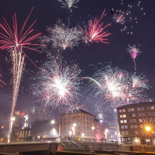 Silvester 2025 2026, zwischen Auerbrücke und Waisenhausplatz