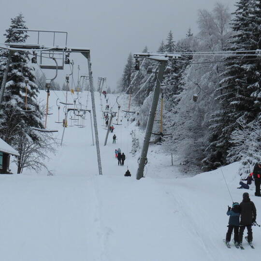 Der Skilift in Kaltenbronn – hier ein Archivfoto mit genügend Schnee vor einigen Jahren – hat die meisten Betriebstage in der Re