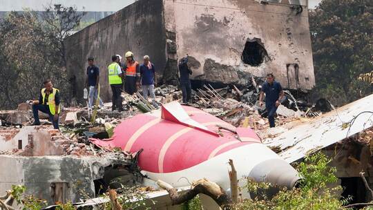 Flugzeugabsturz in Indien Flugzeugabsturz in Indien