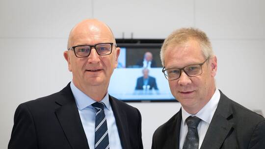 Ministerpräsident Woidke und Antisemitismusbeauftragter Büttner