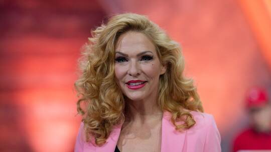 Sonya Kraus Sonya Kraus