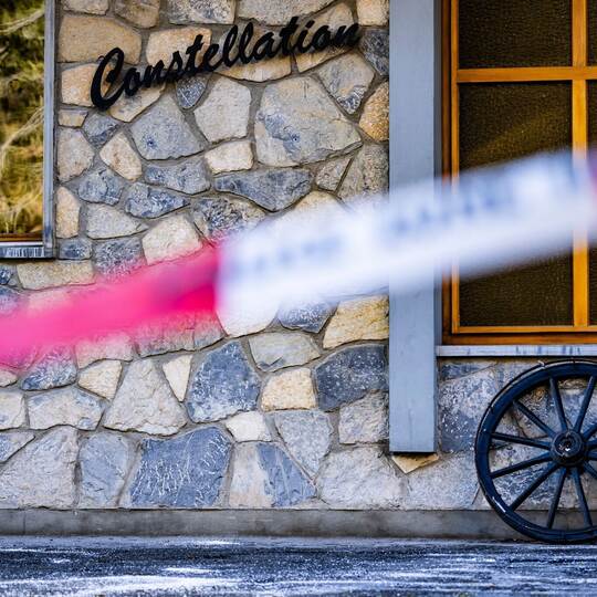 Explosion bei Silvesterparty in Skiort in der Schweiz