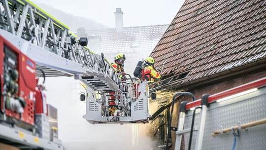 Mehrere Verletzte bei Feuer in Geislingen an der Steige Mehrere Verletzte bei Feuer in Geislingen an der Steige