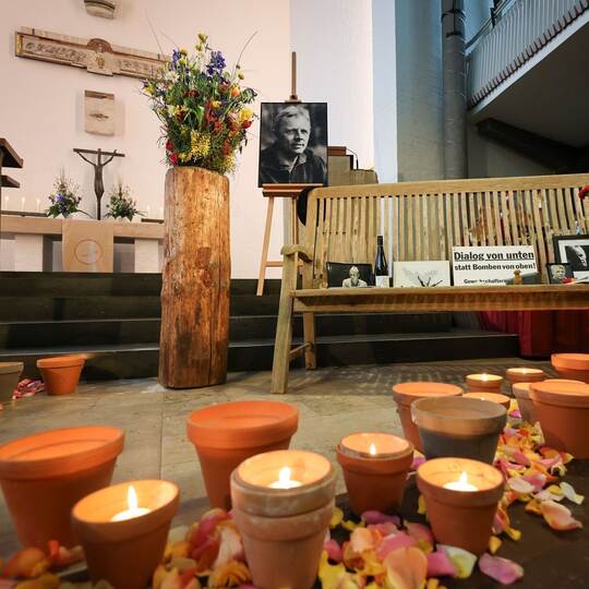 Trauerfeier für Schauspieler Rolf Becker