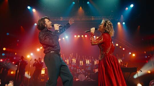 Kinostart - "Song Sung in Blue" Kinostart - "Song Sung in Blue"