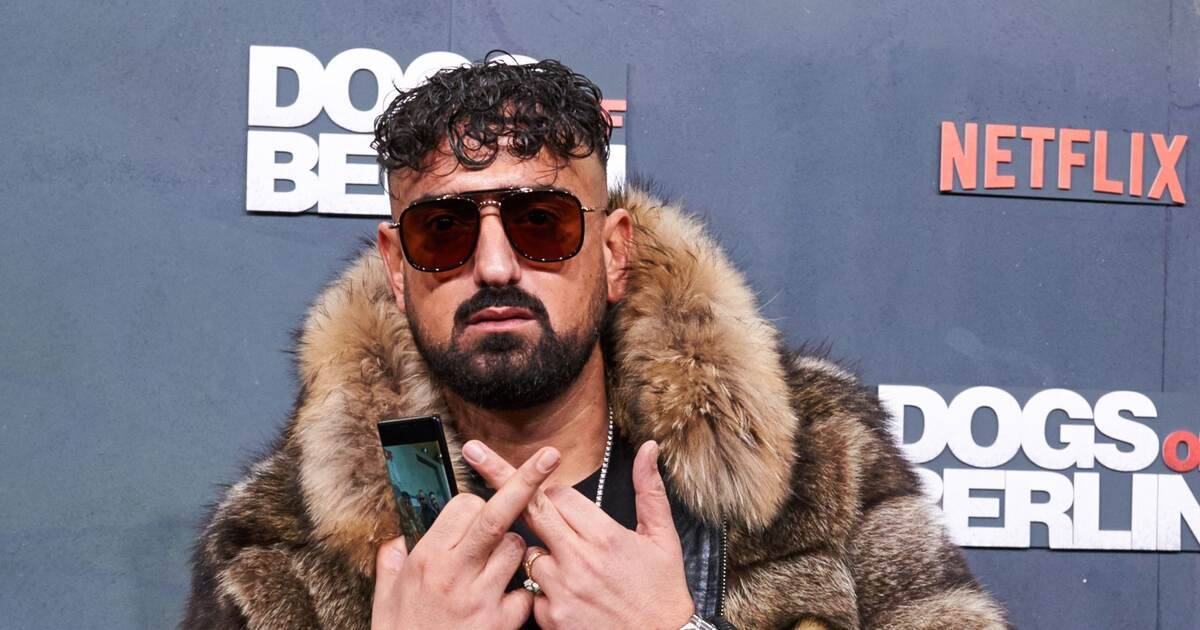 Pz' Rapper Haftbefehl über Kindheitstraum: Haus für Mutter - Show-Biz / Boulevard ...