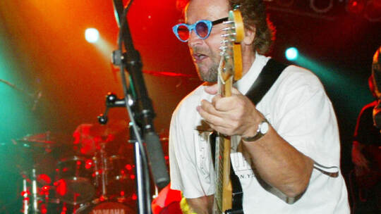 Manfred Frisch zelebrierte den Rock’n’Roll auf der Bühne mit Herzblut. PZ-Archiv Live at the Grenz